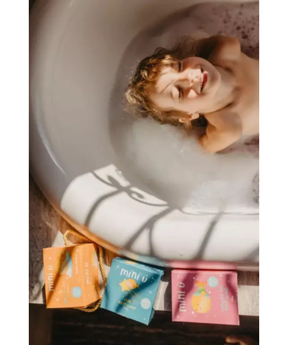 Kula do kąpieli tworząca kolorowy wir Gwiazdka Mini-U